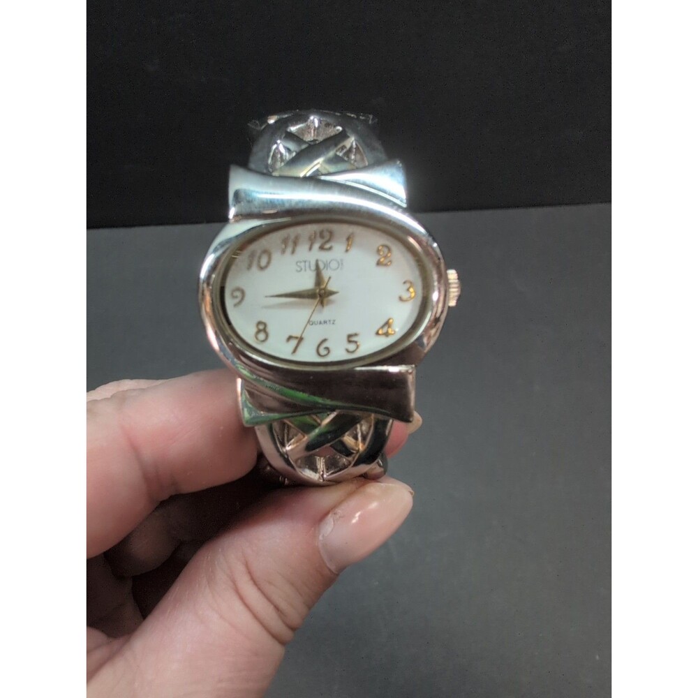 Studio White Dial Oval Silver Tone Case Hinge Bracelet Band Watch 6 Inch